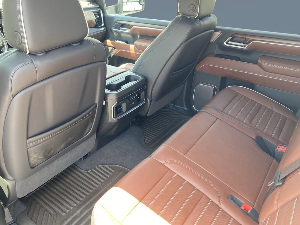 Used 2025 GMC Sierra 2500 Denali Ultimate AWD/4WD image 26