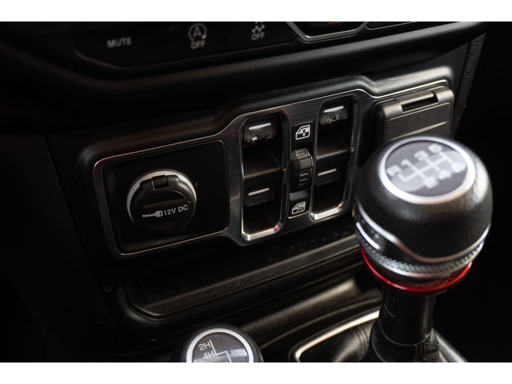 Used 2022 Jeep Wrangler Unlimited Sport AWD/4WD image 25