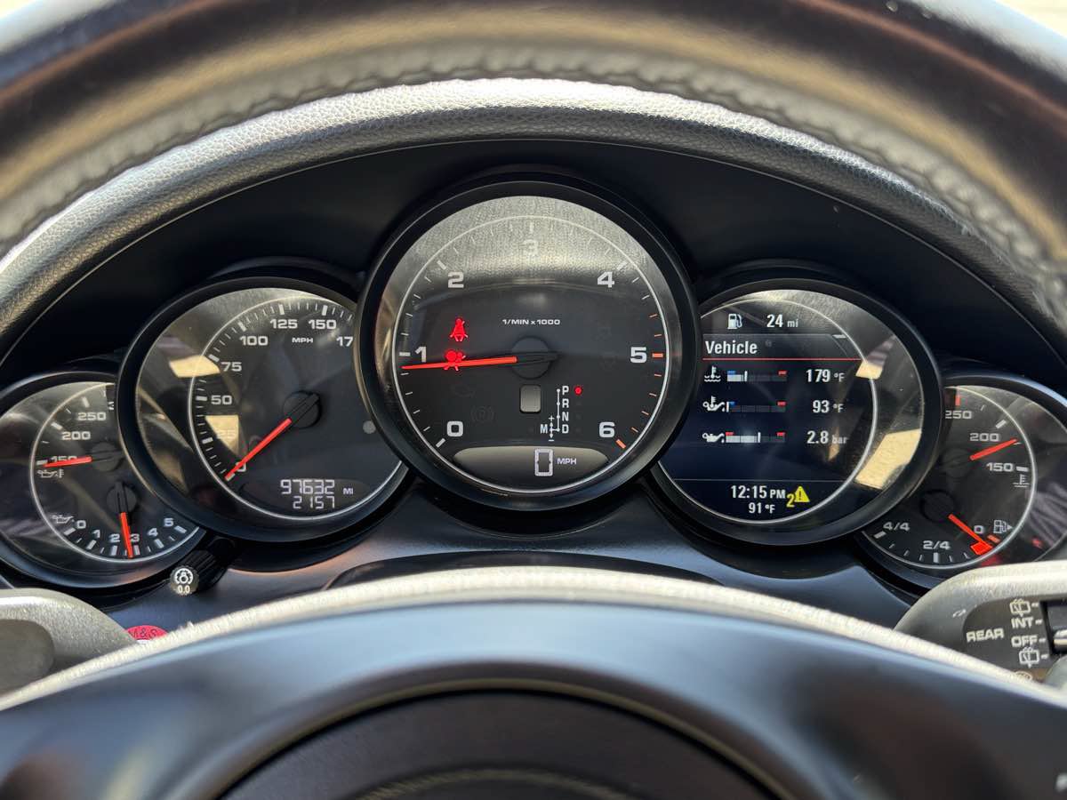 Used 2013 Porsche Cayenne Diesel AWD/4WD image 34