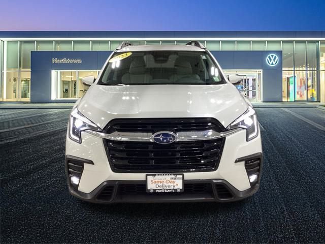 Used 2023 Subaru Ascent Limited image 10