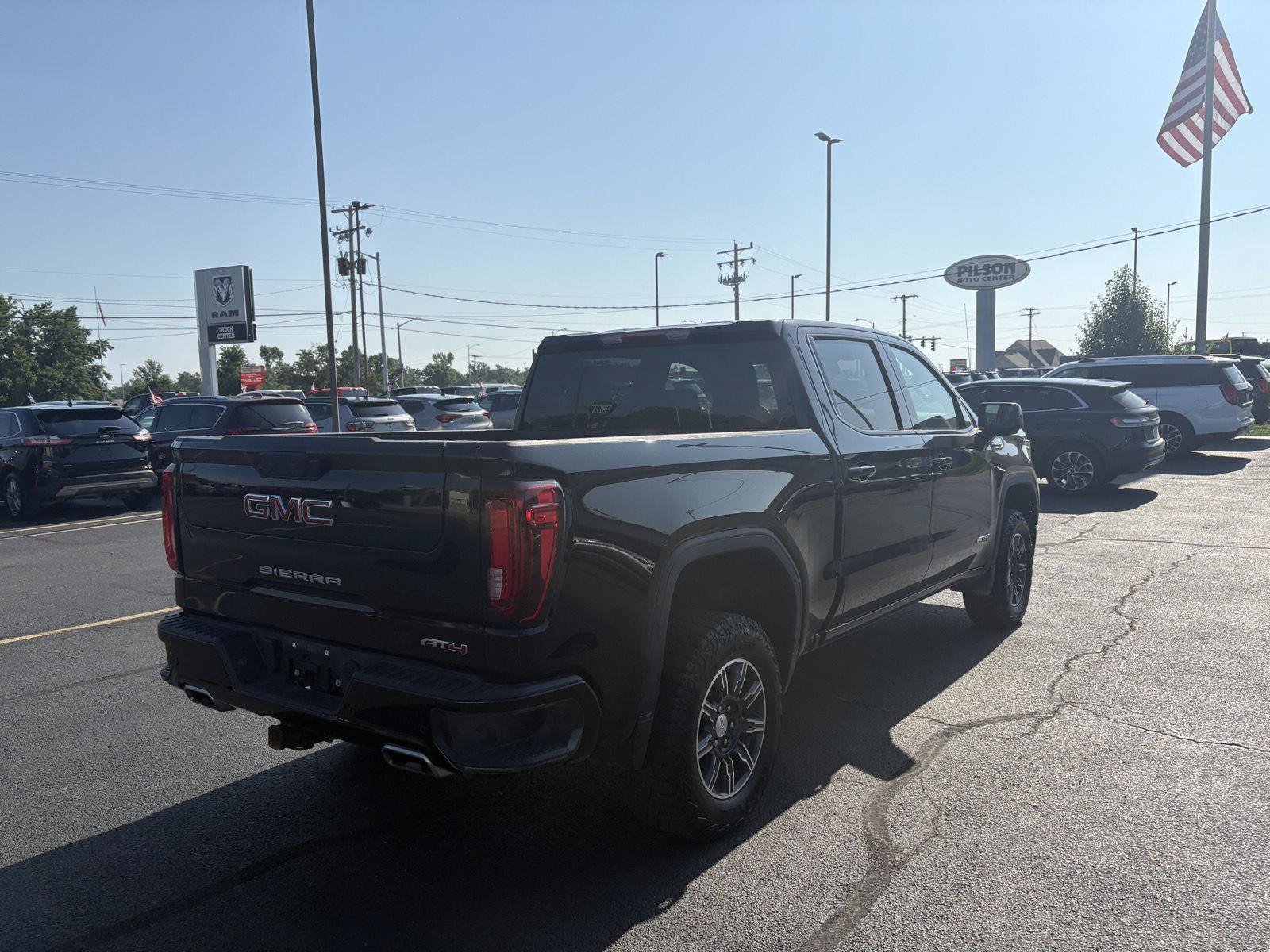 Used 2025 GMC Sierra 1500 AT4 AWD/4WD image 22