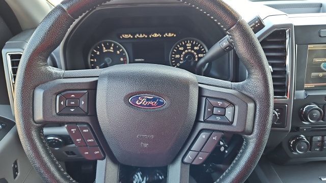 Used 2015 Ford F150 XLT w/ Equipment Group 302A Luxury AWD/4WD image 17