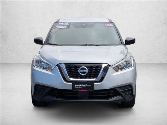 Used 2020 Nissan Kicks S FWD image 2