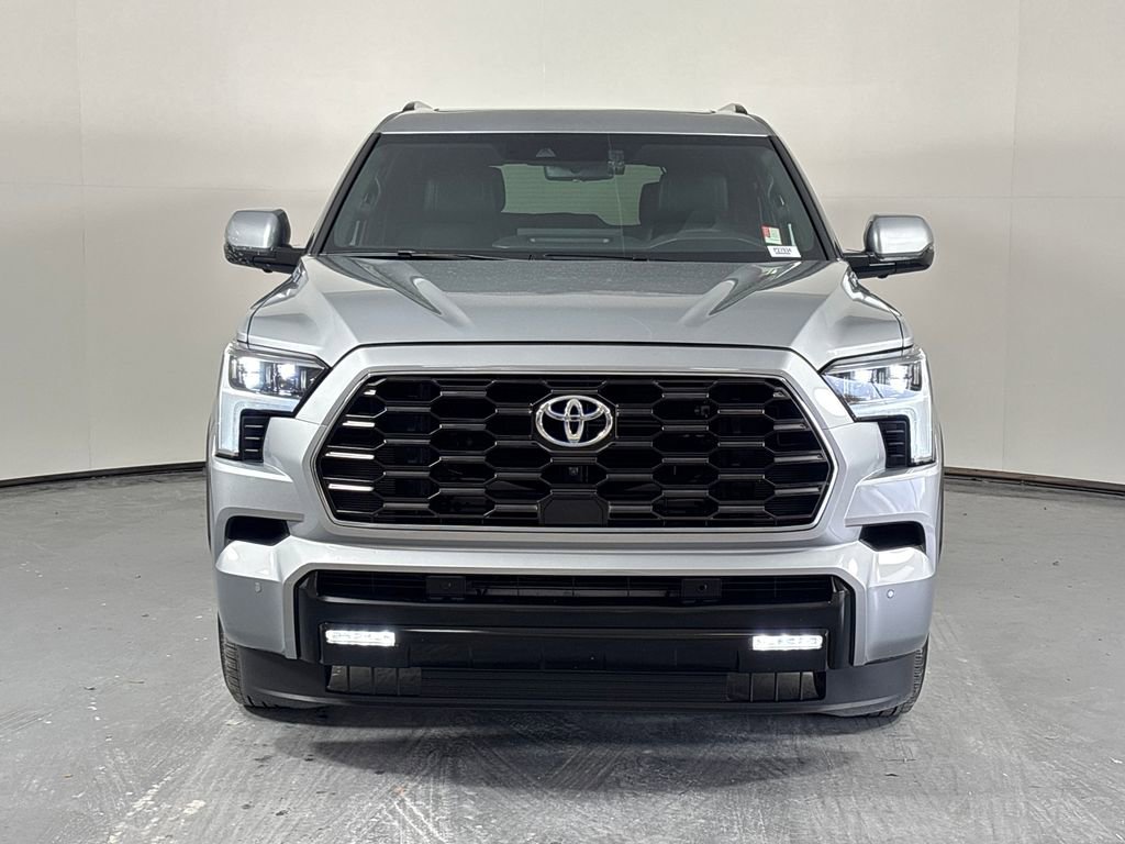 Used 2023 Toyota Sequoia Platinum image 2