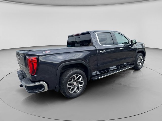 Certified 2023 GMC Sierra 1500 SLT w/ SLT Premium Package AWD/4WD image 7