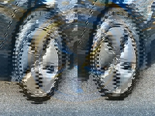 Used 2020 Tesla Model 3 image 11