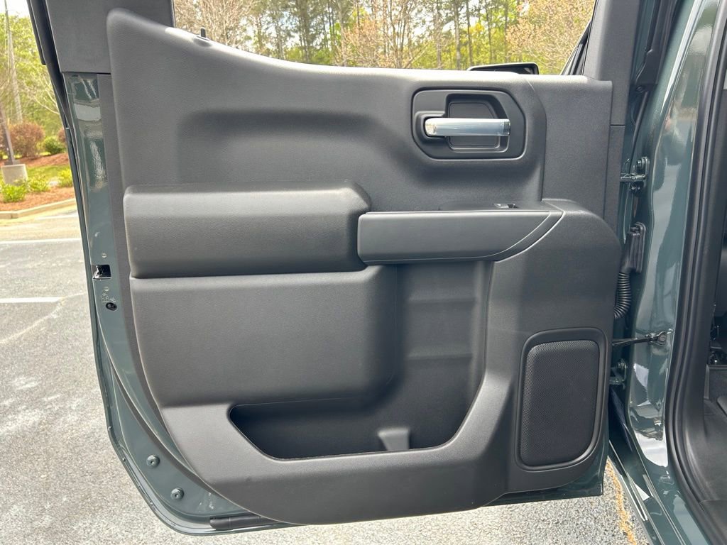 New 2026 Chevrolet Silverado 1500 Custom Trail Boss w/ LPO, Dark Essentials Package image 45