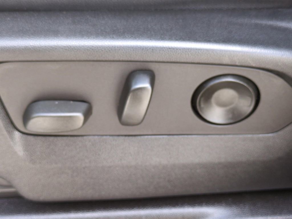 Used 2022 Chevrolet Tahoe LT w/ Luxury Package image 26