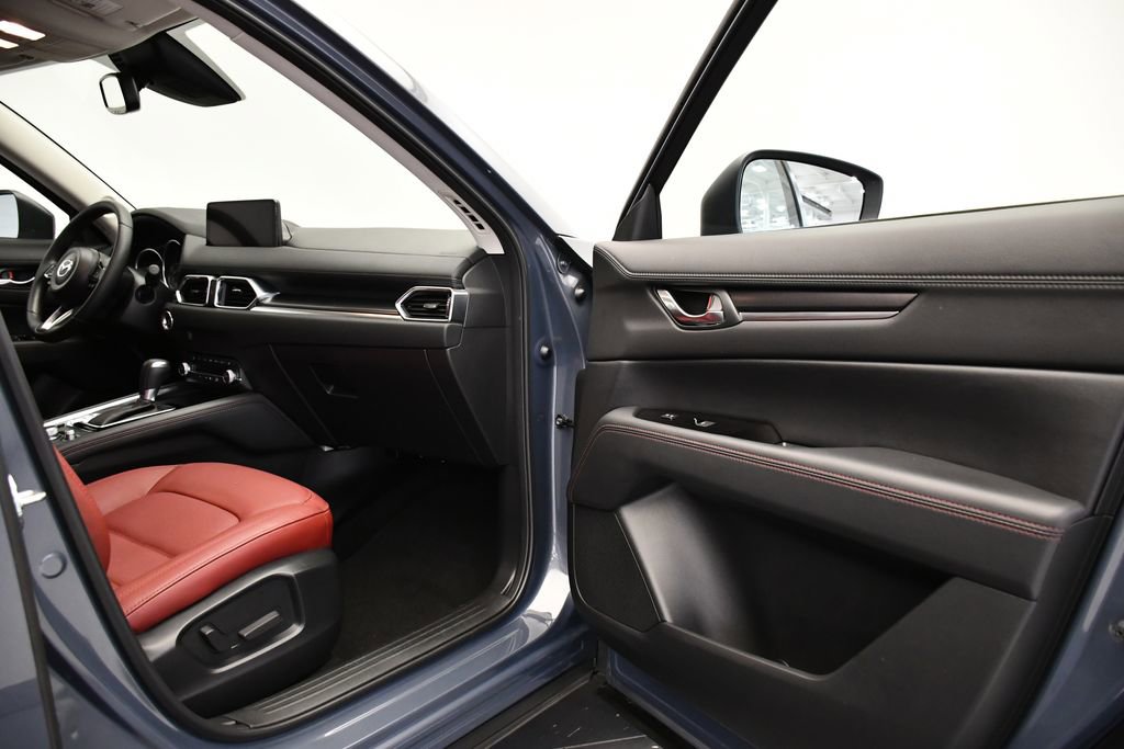 Used 2023 MAZDA CX-5 Carbon Edition image 44