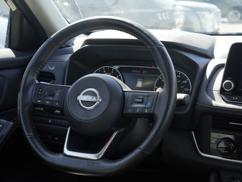 Certified 2024 Nissan Rogue SV w/ SV Premium Package FWD image 21
