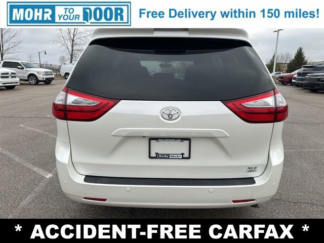 Used 2017 Toyota Sienna XLE Premium image 6