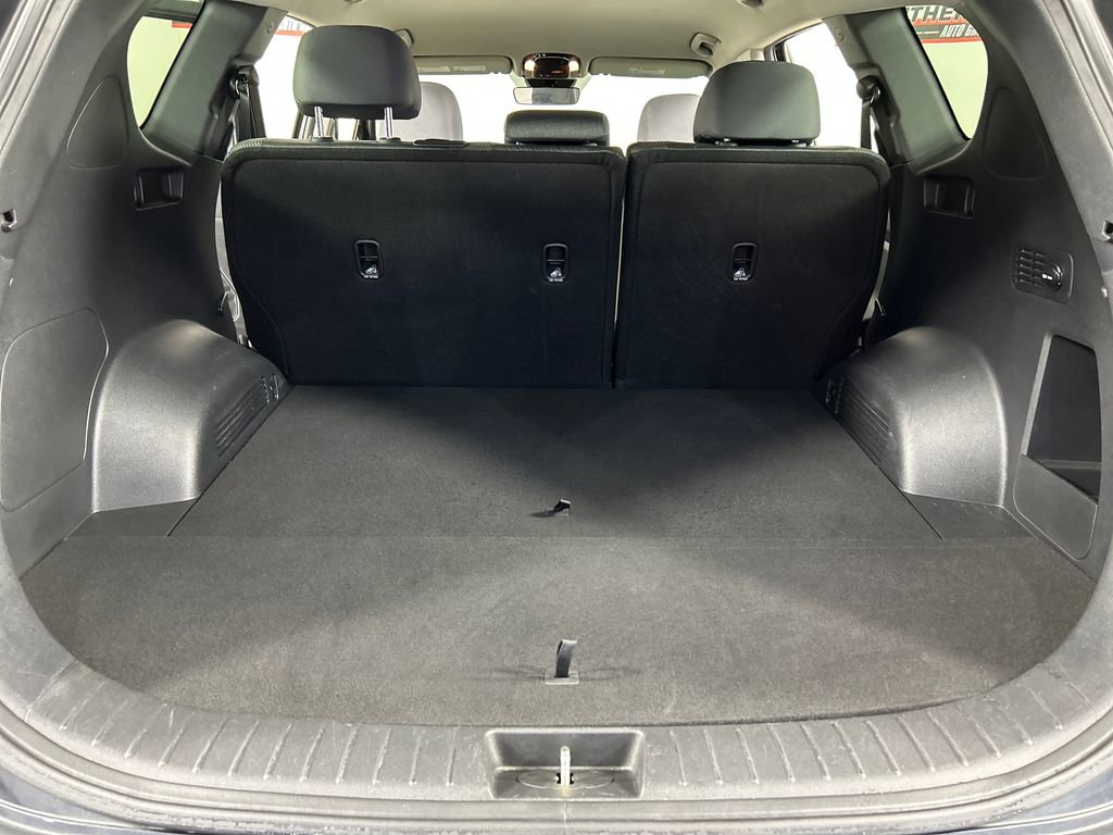 Used 2021 Hyundai Santa Fe SEL FWD image 20