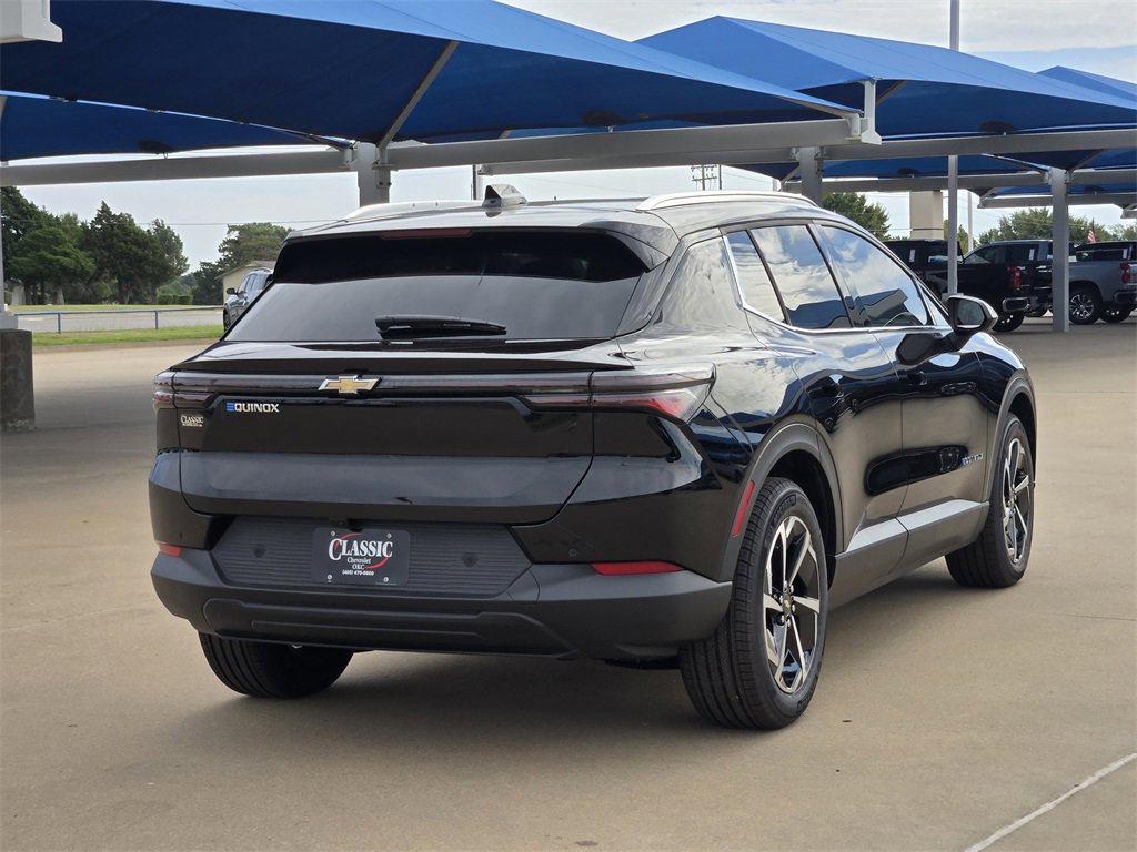 New 2026 Chevrolet Equinox EV LT image 4