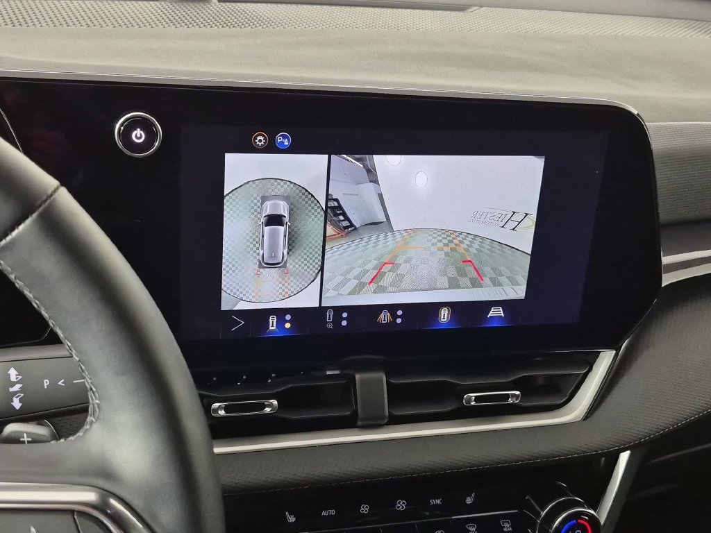 Used 2025 Chevrolet Equinox LT w/ Convenience Package II FWD image 25