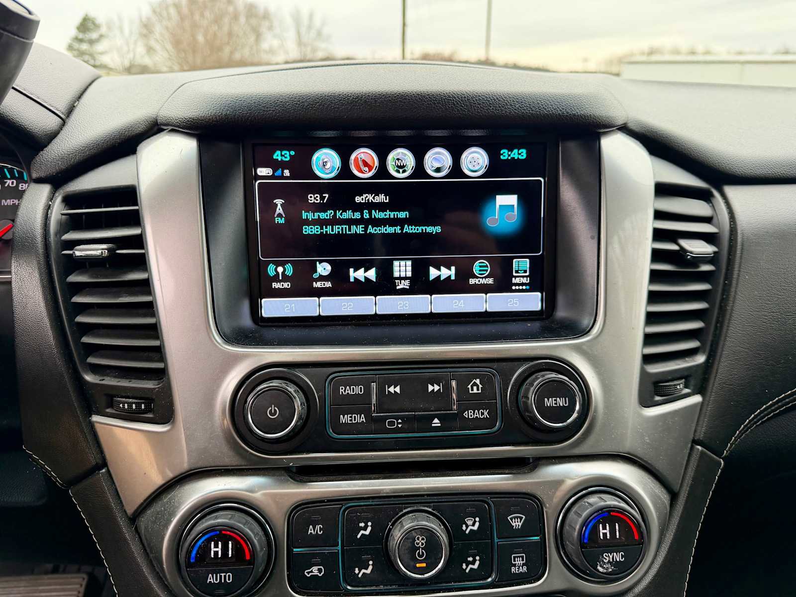 Used 2019 Chevrolet Tahoe LT image 13