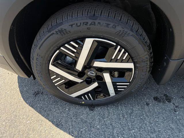 New 2026 Nissan Kicks SV w/ SV Premium Package FWD image 8