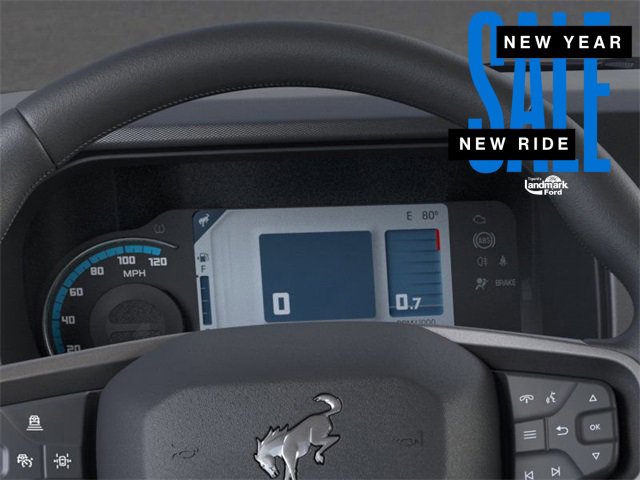 New 2025 Ford Bronco Badlands image 13