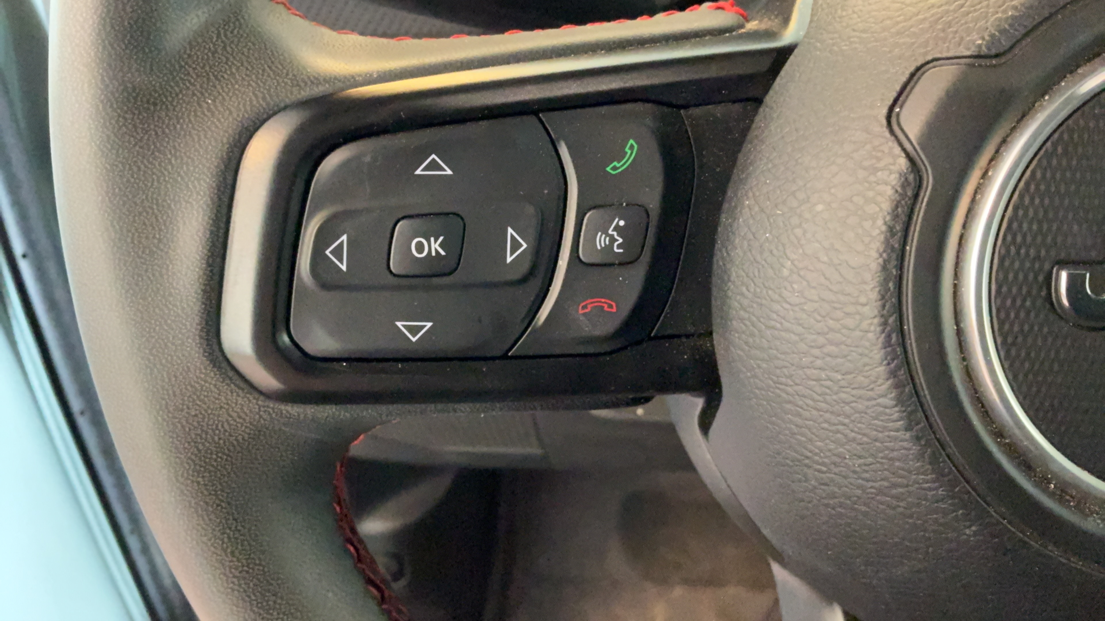 Used 2024 Jeep Wrangler Unlimited Rubicon AWD/4WD image 21