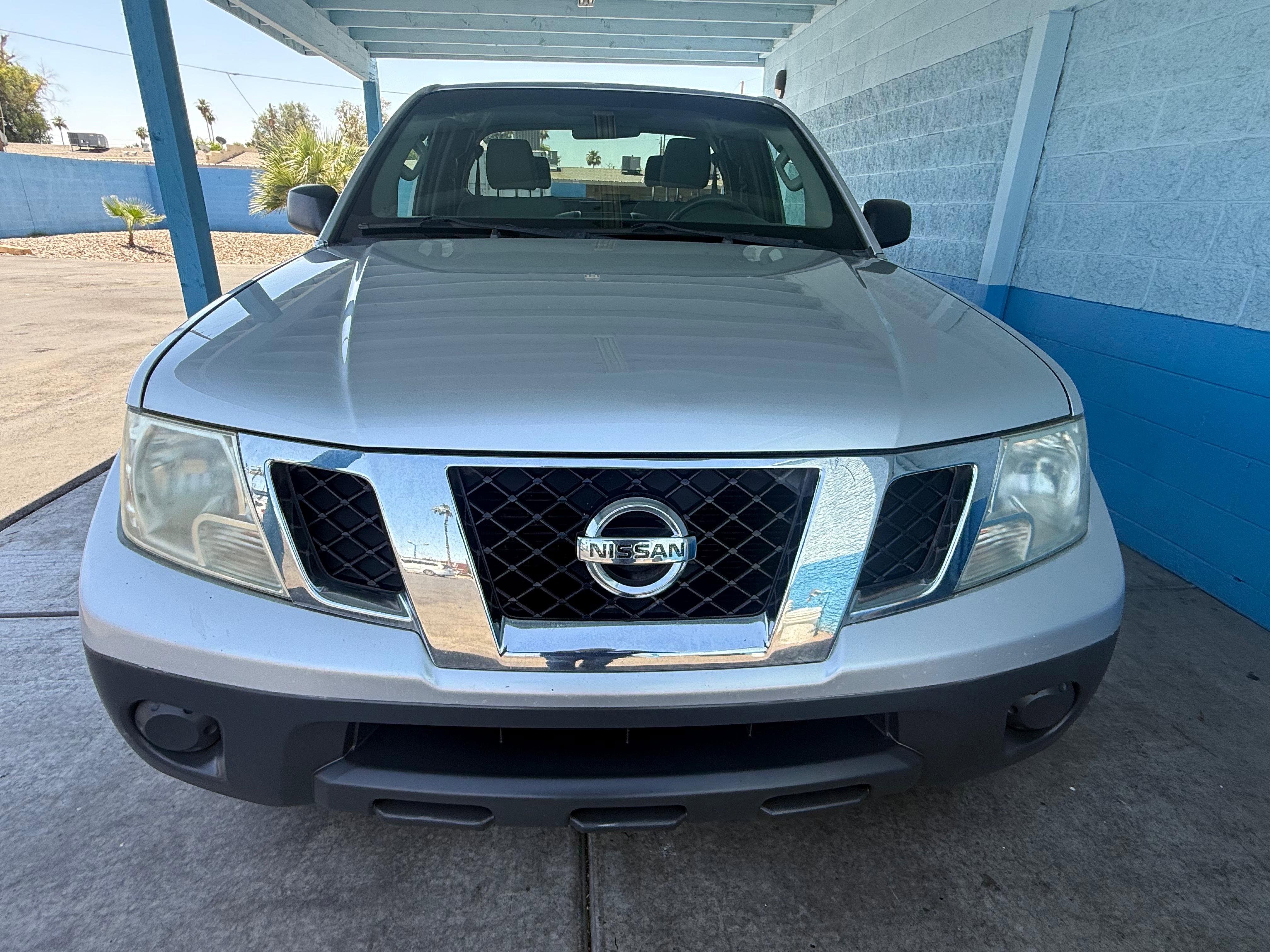 Used 2014 Nissan Frontier S RWD image 5