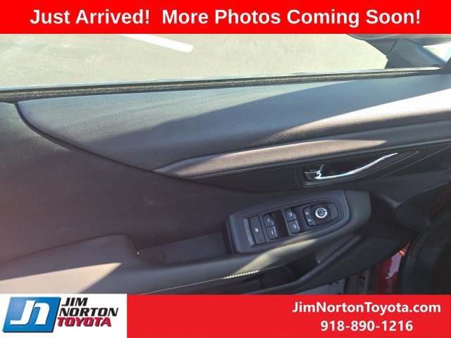 Used 2025 Subaru Outback Premium AWD/4WD image 8