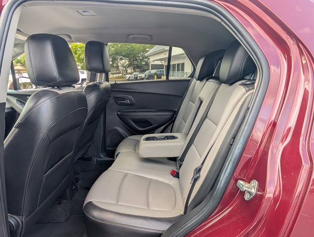 Used 2016 Chevrolet Trax LTZ FWD image 11