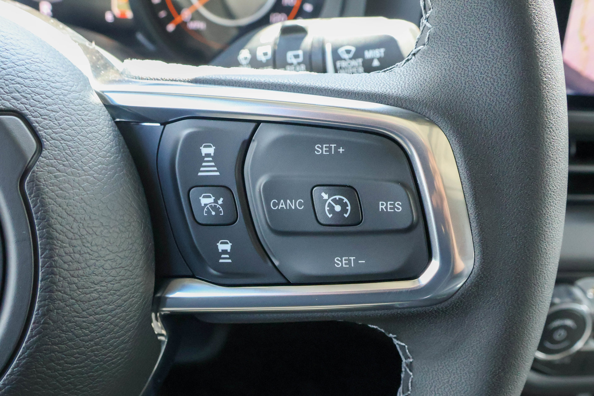 New 2026 Jeep Wrangler Unlimited Sahara AWD/4WD image 30