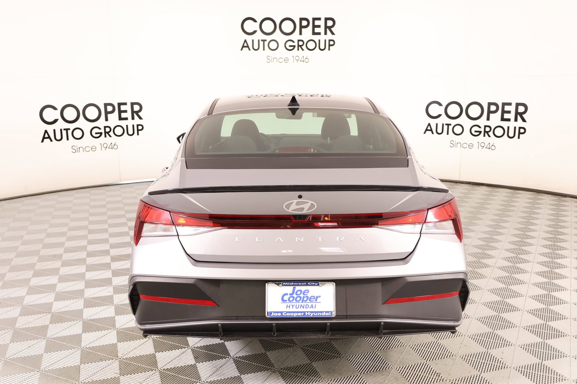 Certified 2025 Hyundai Elantra Sport image 20