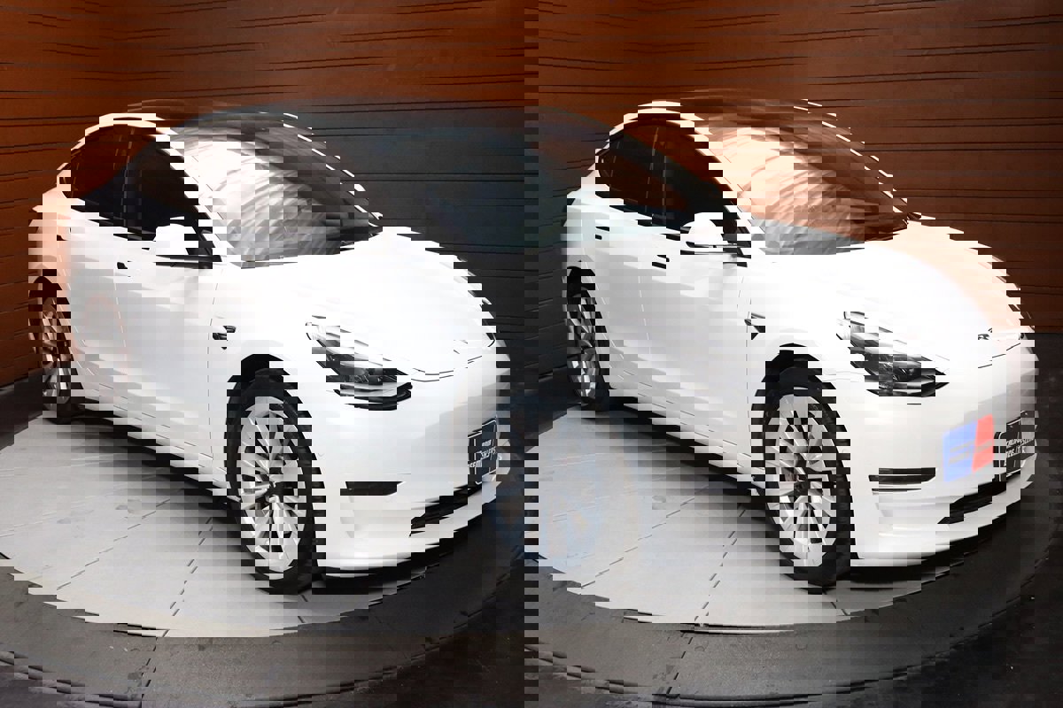 Used 2023 Tesla Model 3 Standard Range image 66