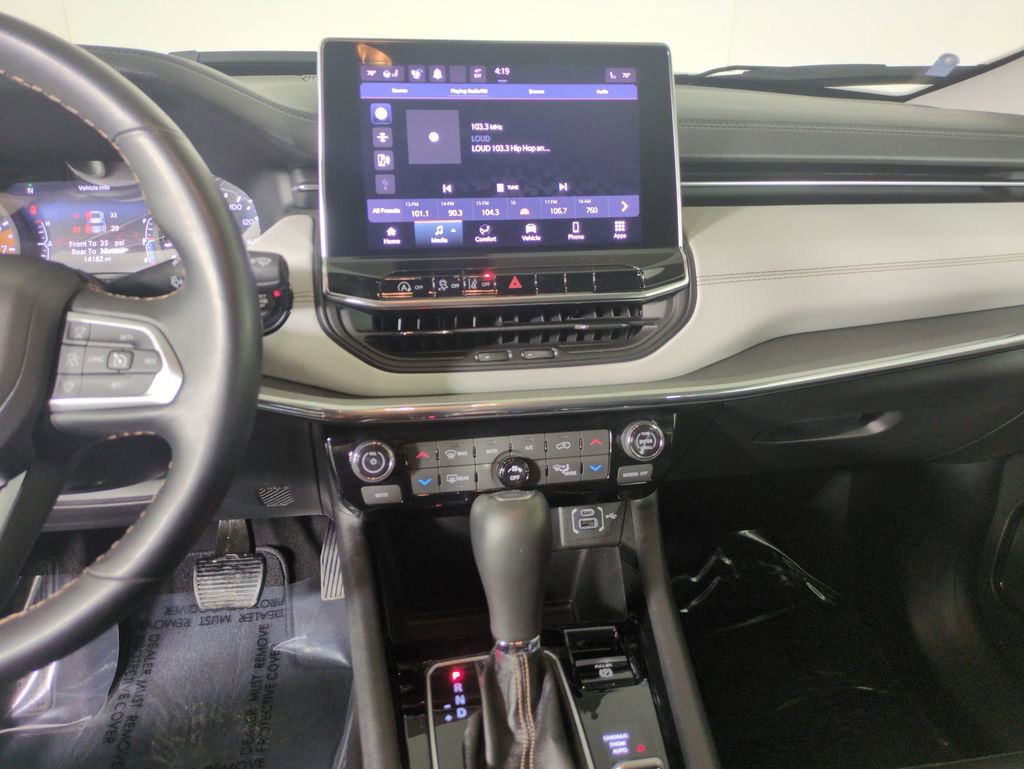 Used 2022 Jeep Compass Limited image 20