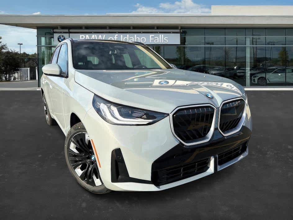 New 2026 BMW X3 xDrive30 w/ M Sport Package AWD/4WD image 1
