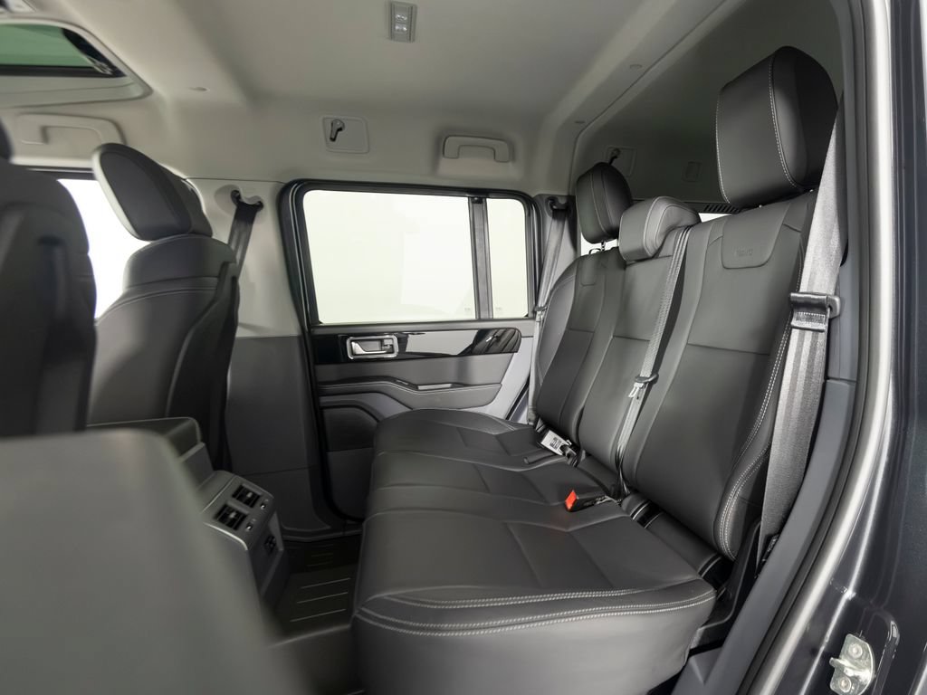 New 2025 INEOS Grenadier Fieldmaster Edition AWD/4WD image 34