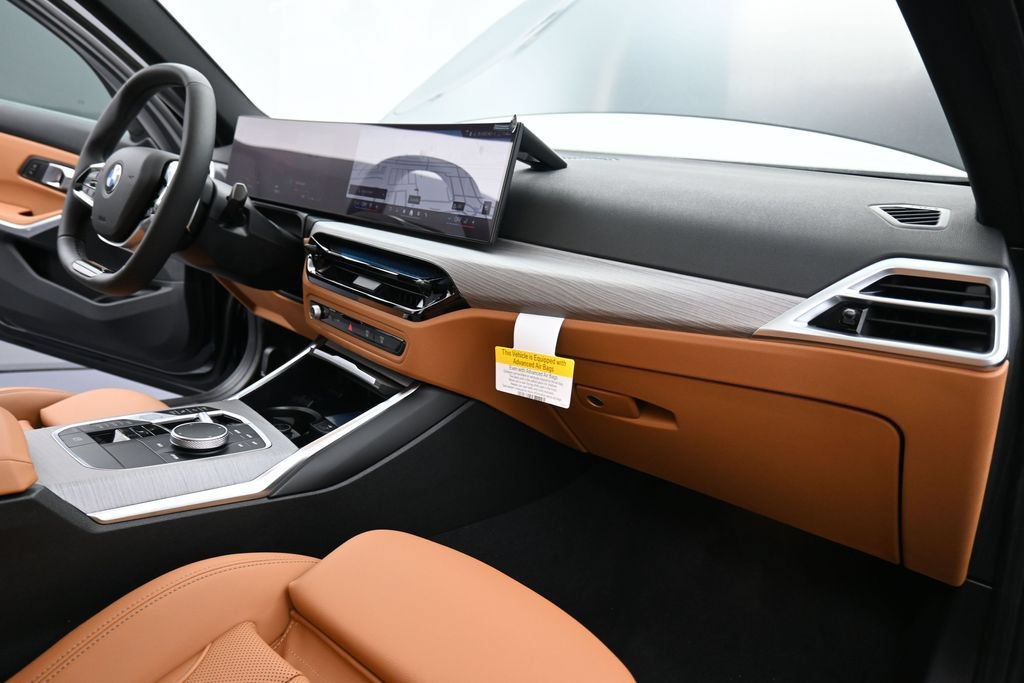 New 2026 BMW 330i xDrive Sedan w/ Convenience Package AWD/4WD image 19