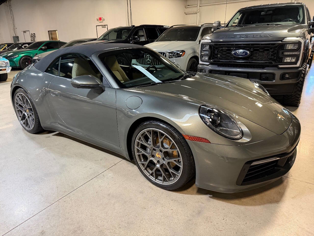 Used 2023 Porsche 911 Carrera image 28