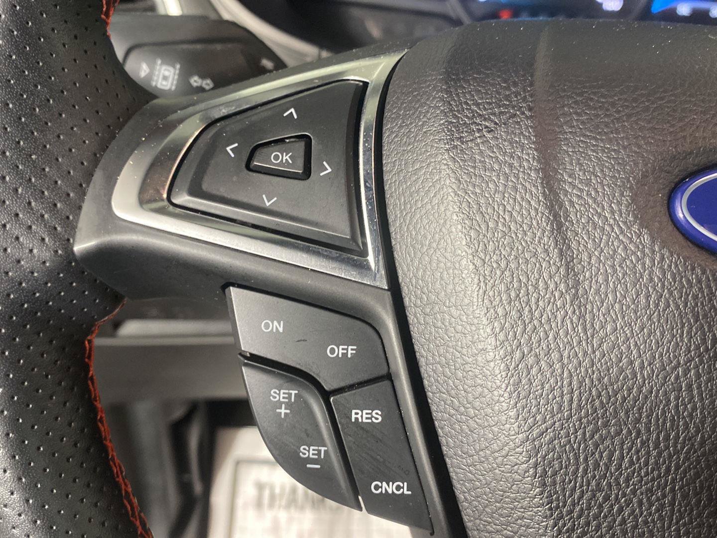 Used 2023 Ford Edge ST-Line AWD/4WD image 12