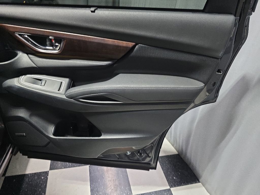 Certified 2023 Subaru Ascent Touring AWD/4WD image 8