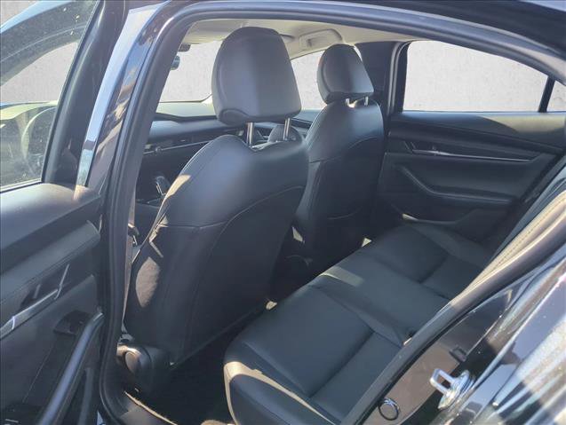 Used 2024 MAZDA MAZDA3 s image 15