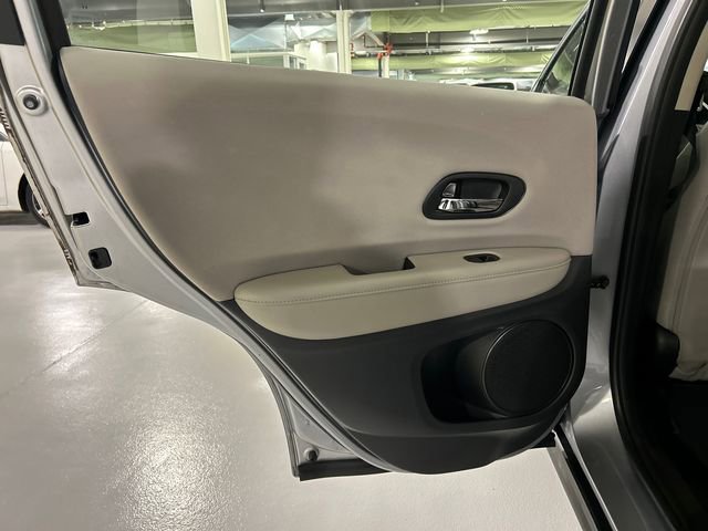 Used 2018 Honda HR-V LX image 21