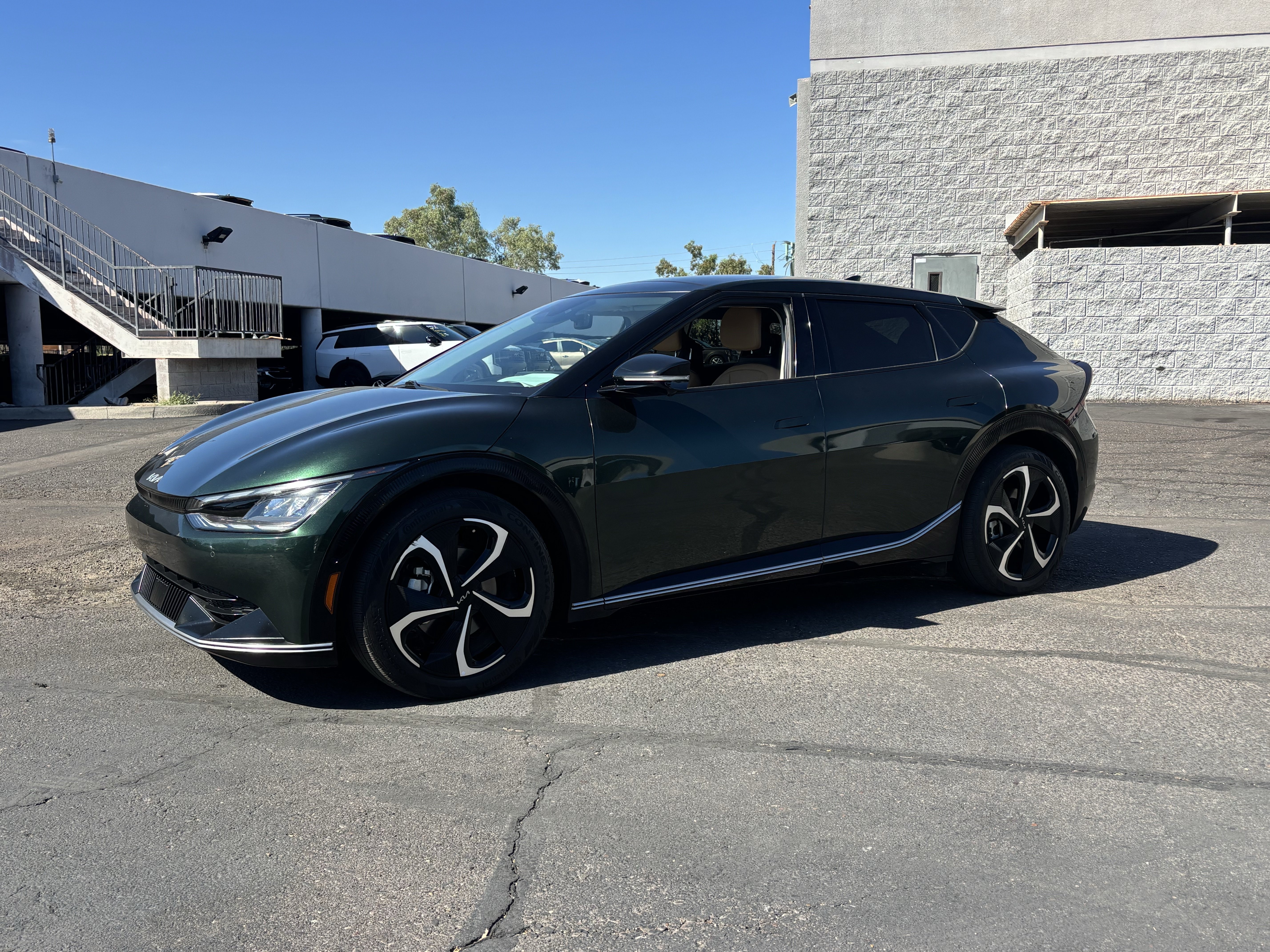 Certified 2023 Kia EV6 GT-Line AWD/4WD image 6