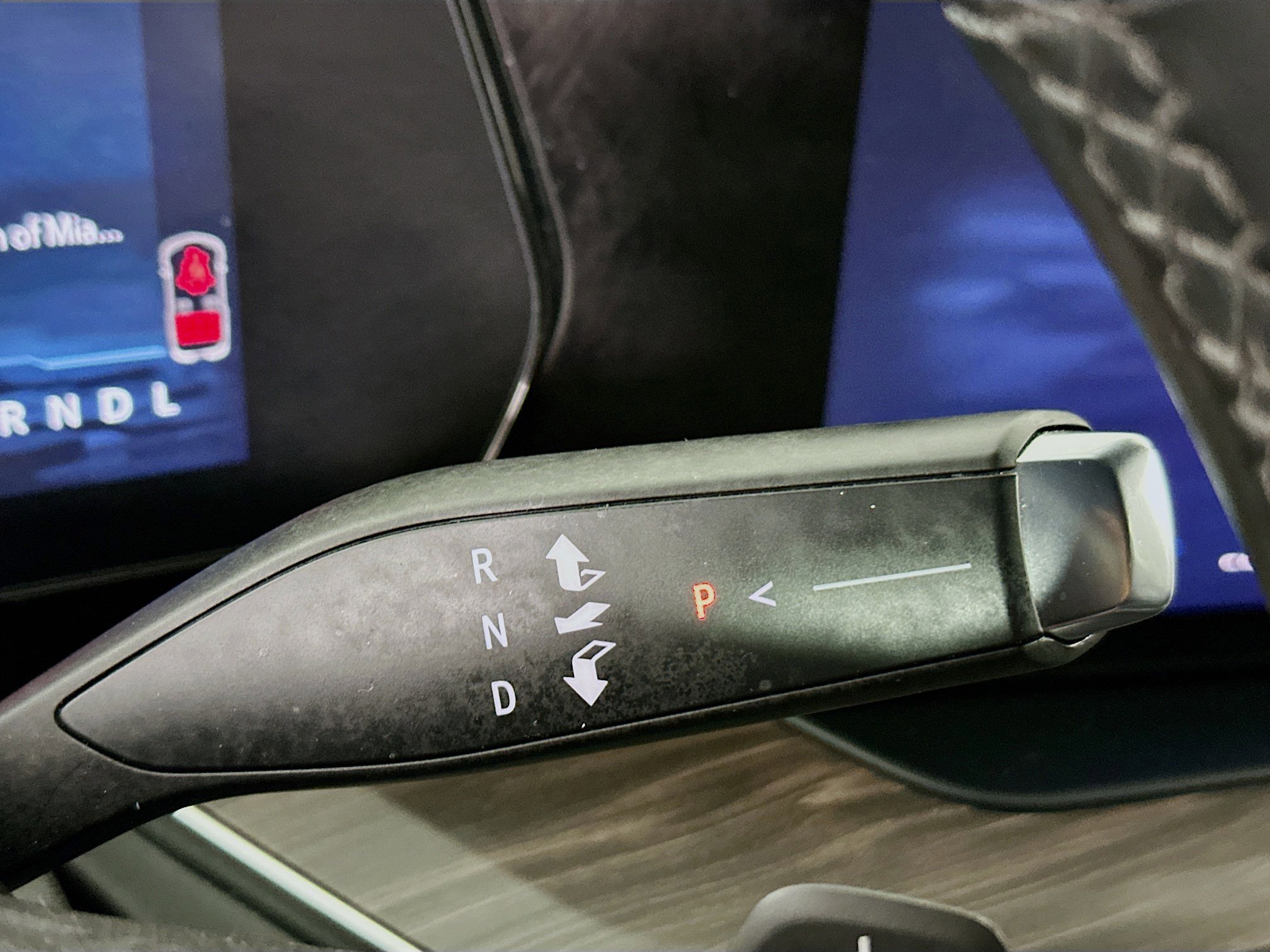 Used 2025 Chevrolet Suburban Z71 image 21