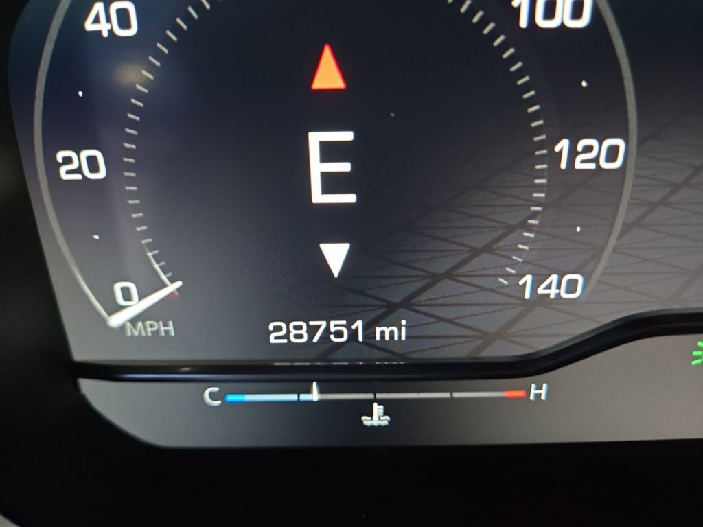 Used 2022 GMC Sierra 1500 AT4 w/ AT4 Premium Package image 14