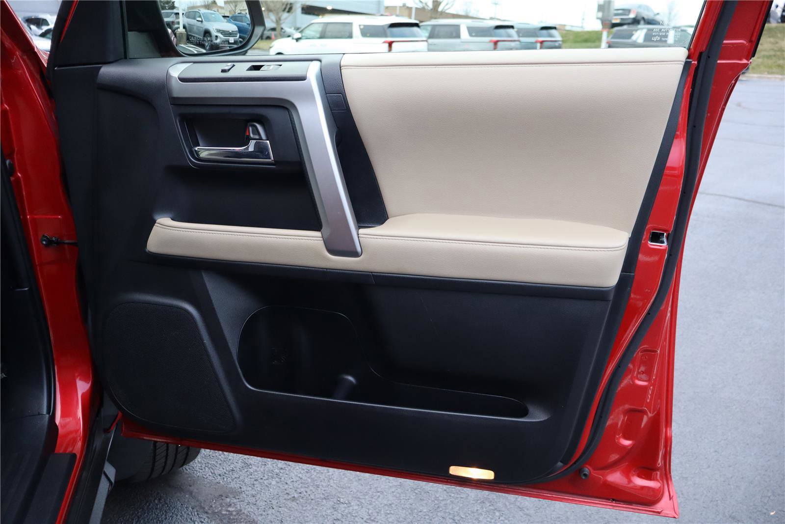 Used 2024 Toyota 4Runner SR5 Premium image 28