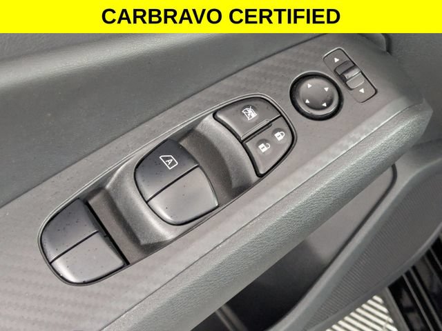 Used 2025 Nissan Altima 2.5 SV FWD image 11