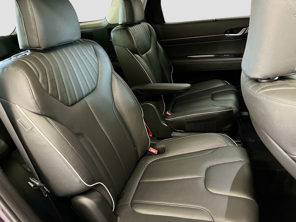 Used 2023 Hyundai Palisade Limited image 30
