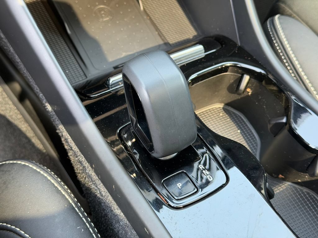 Certified 2023 Volvo C40 P8 Recharge Plus w/ Climate Package AWD/4WD image 36