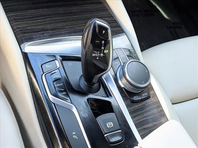 Used 2019 BMW 530i xDrive w/ Convenience Package image 18