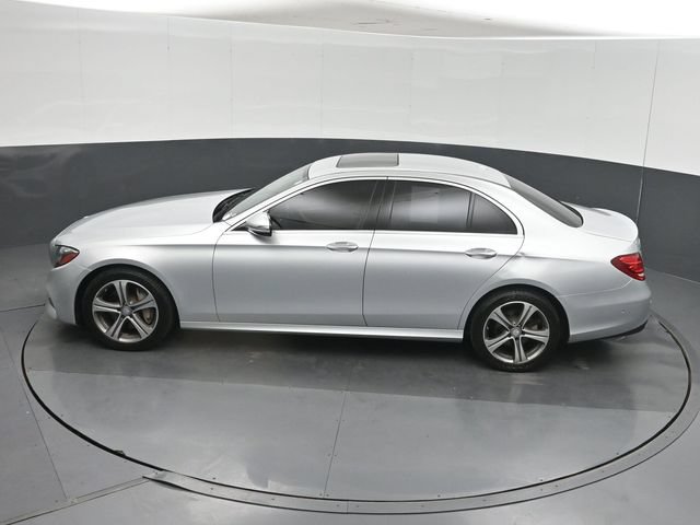 Used 2017 Mercedes-Benz E 300 4MATIC image 47