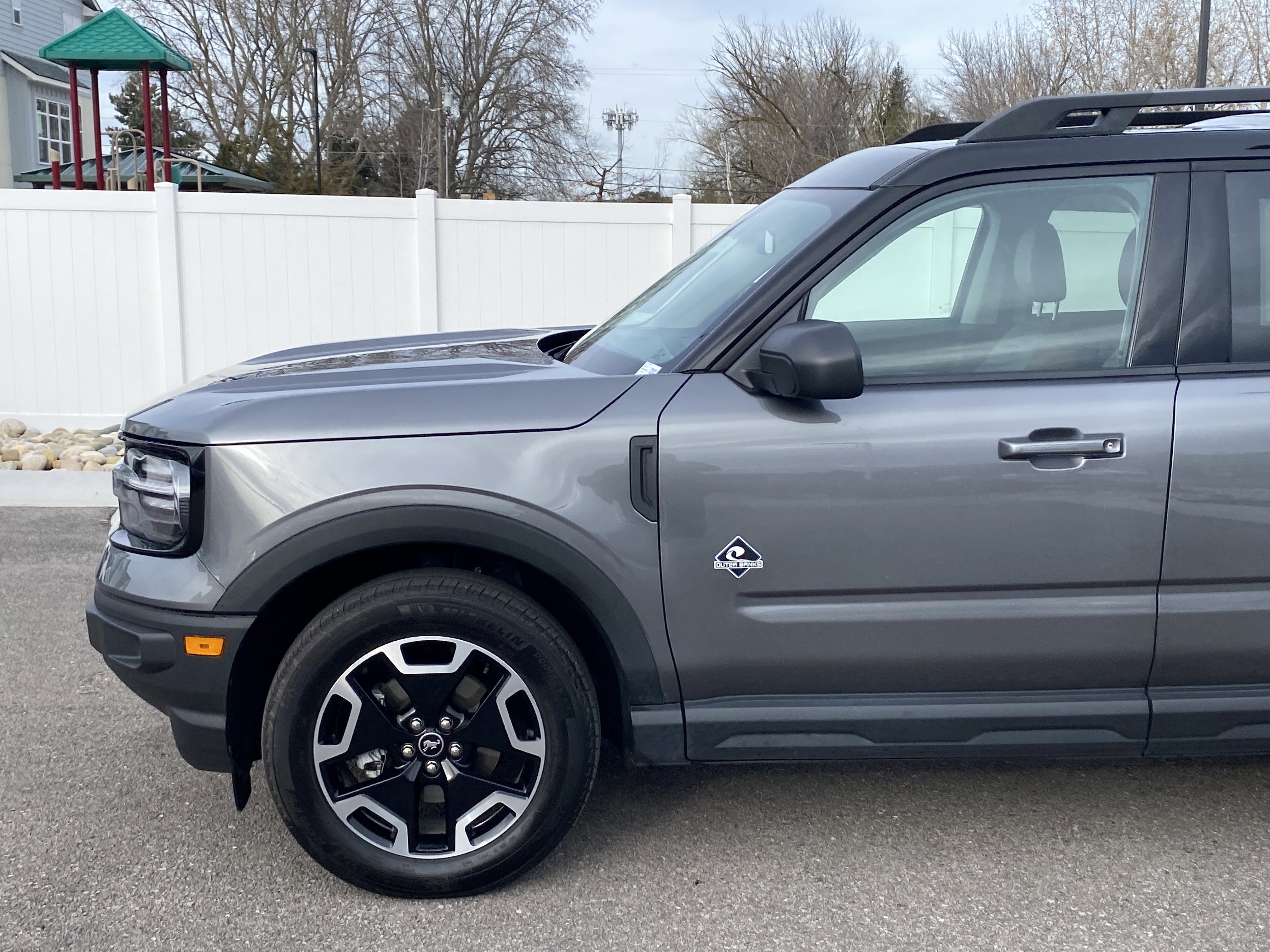 Used 2023 Ford Bronco Sport Outer Banks w/ Tech Package image 2