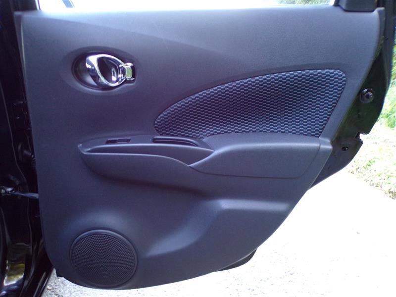 Used 2014 Nissan Versa Note SV w/ Convenience Package image 24