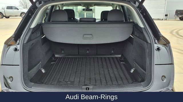 Used 2024 Audi Q5 2.0T Premium w/ Convenience Package image 12