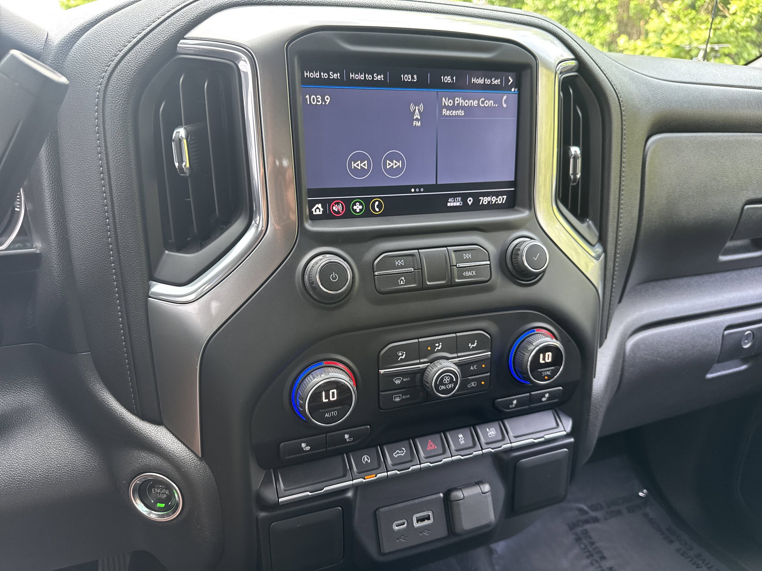 Used 2020 Chevrolet Silverado 1500 LT w/ All-Star Edition AWD/4WD image 15